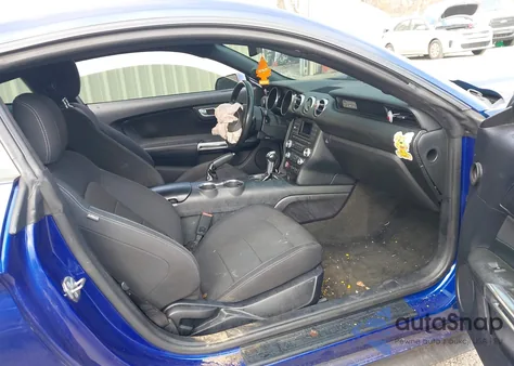 2016 Ford Mustang V6 z USA, uszkodzony, nr VIN 1FA6P8AM2G5208308